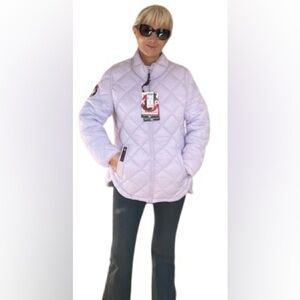 Canada WeatherGear. super light puffer jacket. Size M.